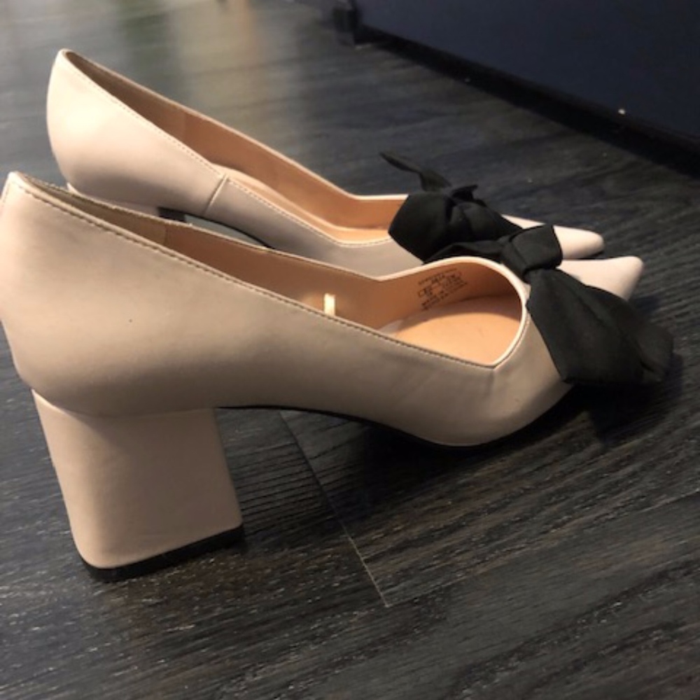 Zara bow pumps